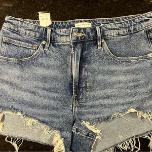 Good American Blue Frayed Denim Shorts